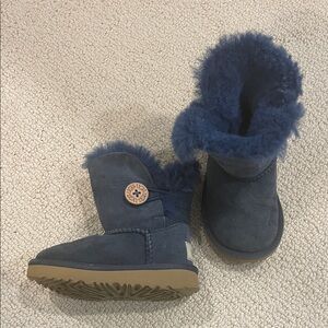 UGG Navy Blue toddler Snow Boots